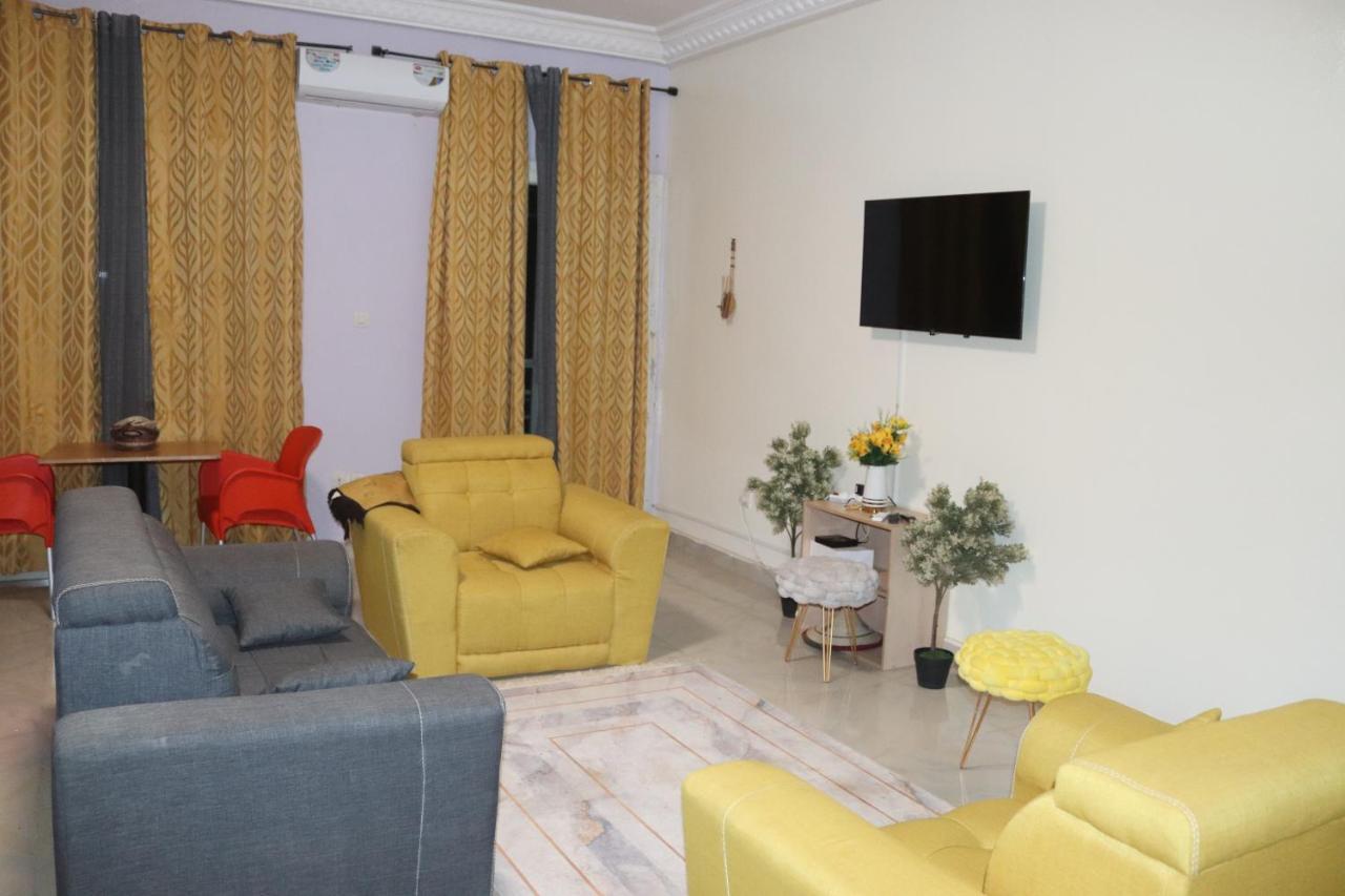Residences Primis Thies - Appartements Et Chambres Екстер'єр фото