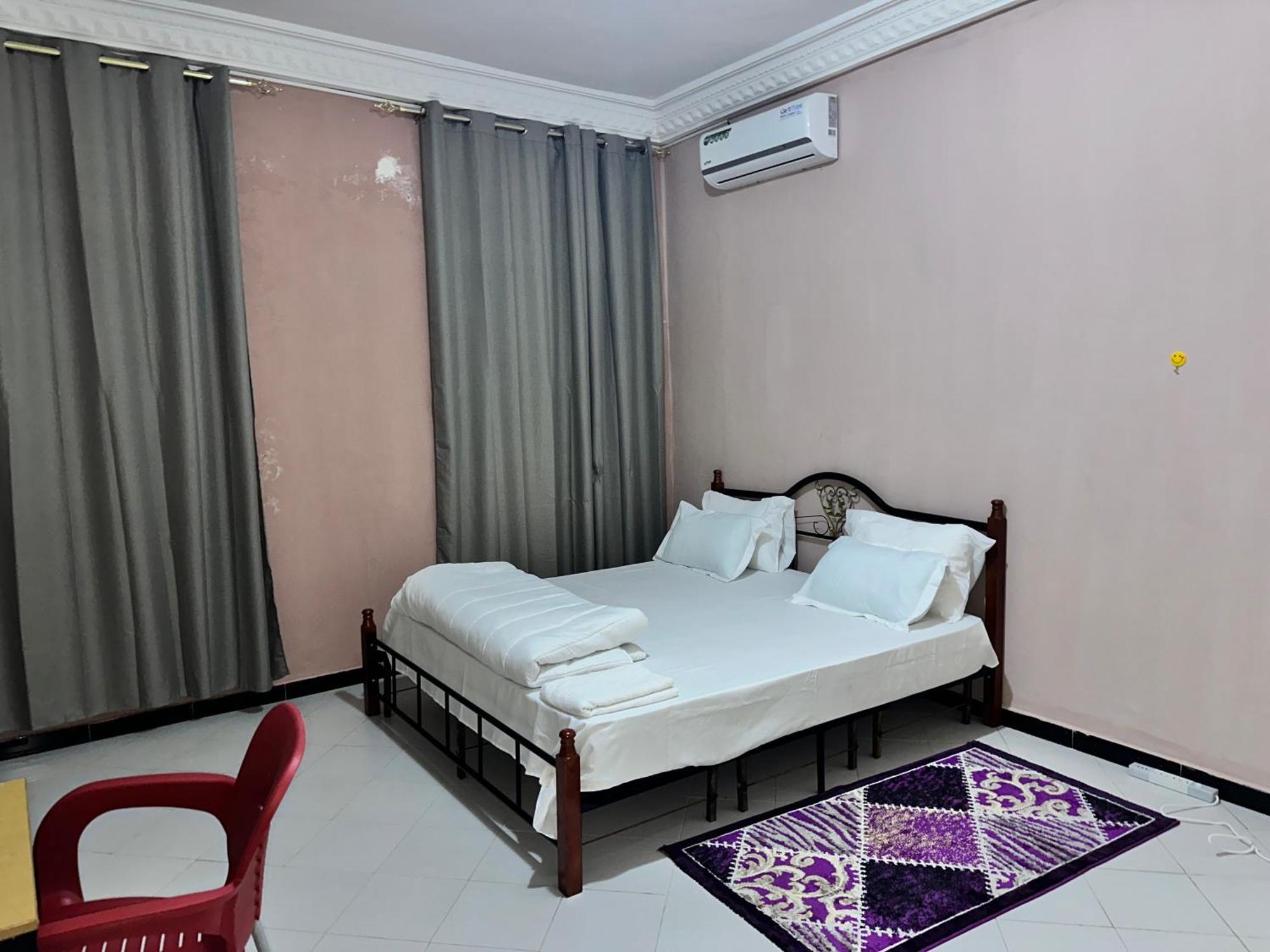 Residences Primis Thies - Appartements Et Chambres Екстер'єр фото